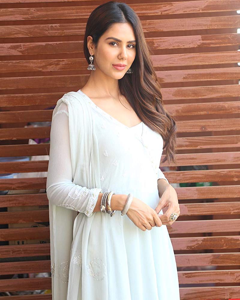 Sonam Bajwa Images