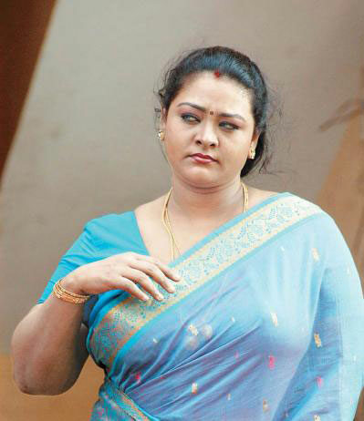 Shakeela Biography, Movies, Career, Age, Height, Family, hot Videoes, hot Images