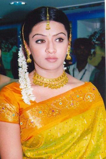 Aarthi Agarwal X Videos - Aarthi Agarwal Biography, Age, Death, Height, Weight, Family, Wiki & More -  HotGossips