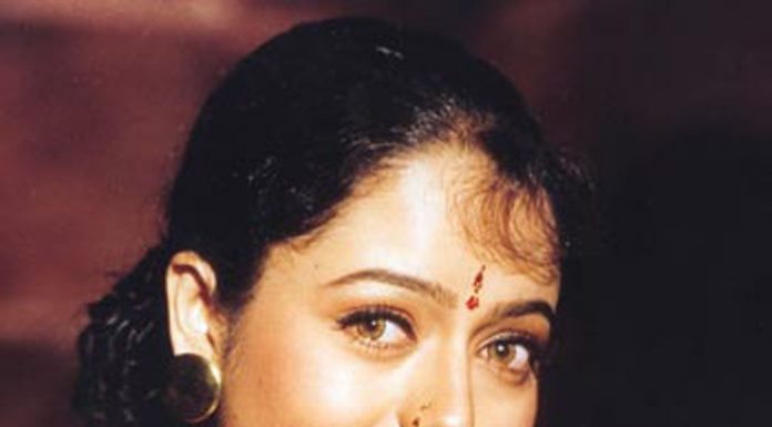 Soundarya Biography, Birthday, Age, Death, Height, Weight, Family, Caste, Wiki & More