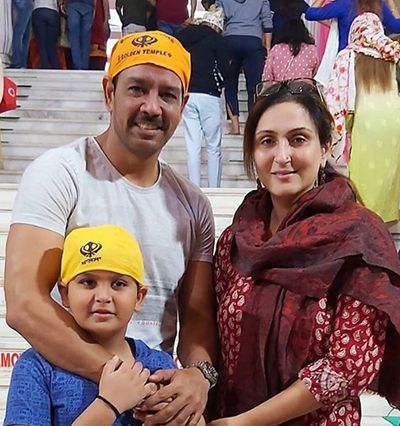 Anup Soni with his Wife and Son