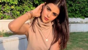 Priyanka Chahar Chaudhary Biography – Age, Life, Education, Career, Family, Marriage, Net Worth and Much More.