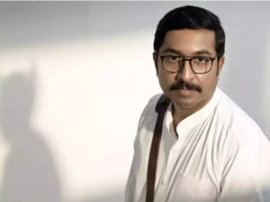 Review of the film "Mukundan Unni Associates": A darkly humorous look at a man who is fixated on monetary achievement 1 Mukundan Unni Associates