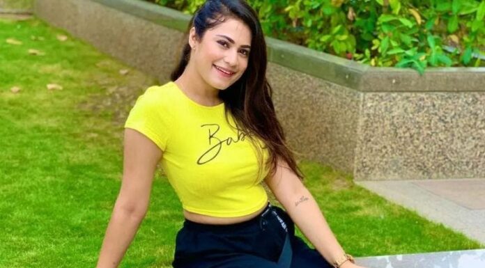 Kartika Malik (Big boss OOT 3)Biography, Age, Husband, Family &