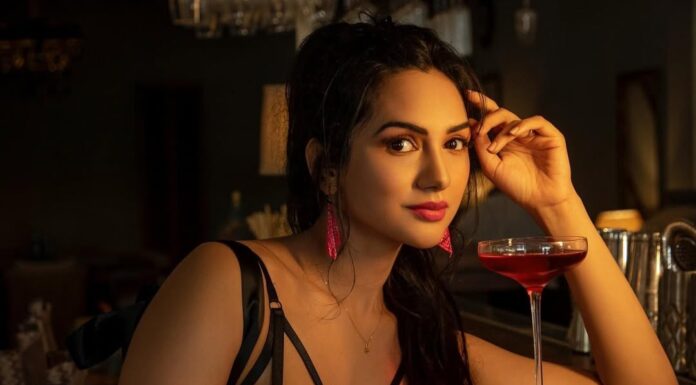 Akanksha Chamola Biography, Height, Weight, Age, Boyfriend, Husband & More Akanksha Chamola