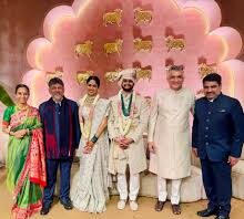 Who Is Sarang Lakhani? Meet Supriya Sule’s New Son-in-Law and Business Heir images (3)