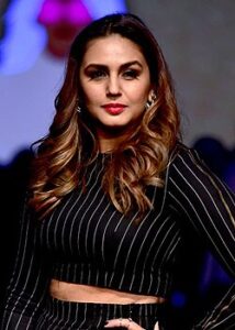 Huma Qureshi walks the ramp at the Lakme Fashion Week 2018