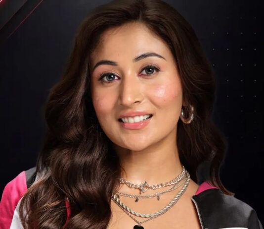 Shreya Kalra Biography, Height, Age, Boyfriend, Family & More Shreya Kalra