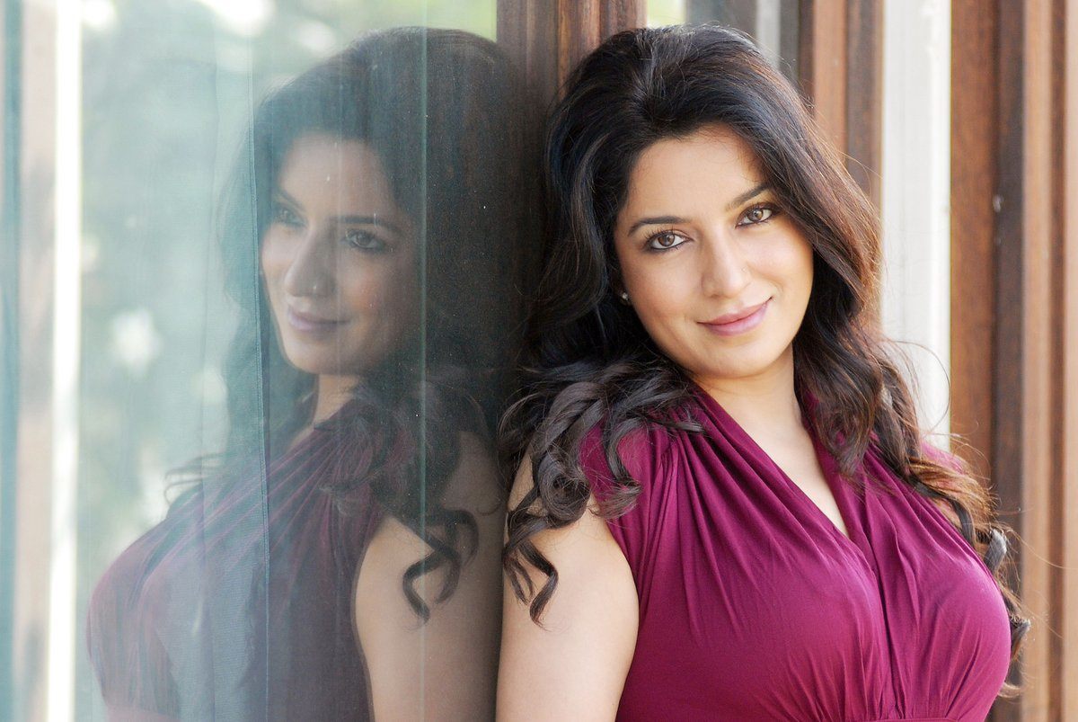 Tisca Chopra Biography