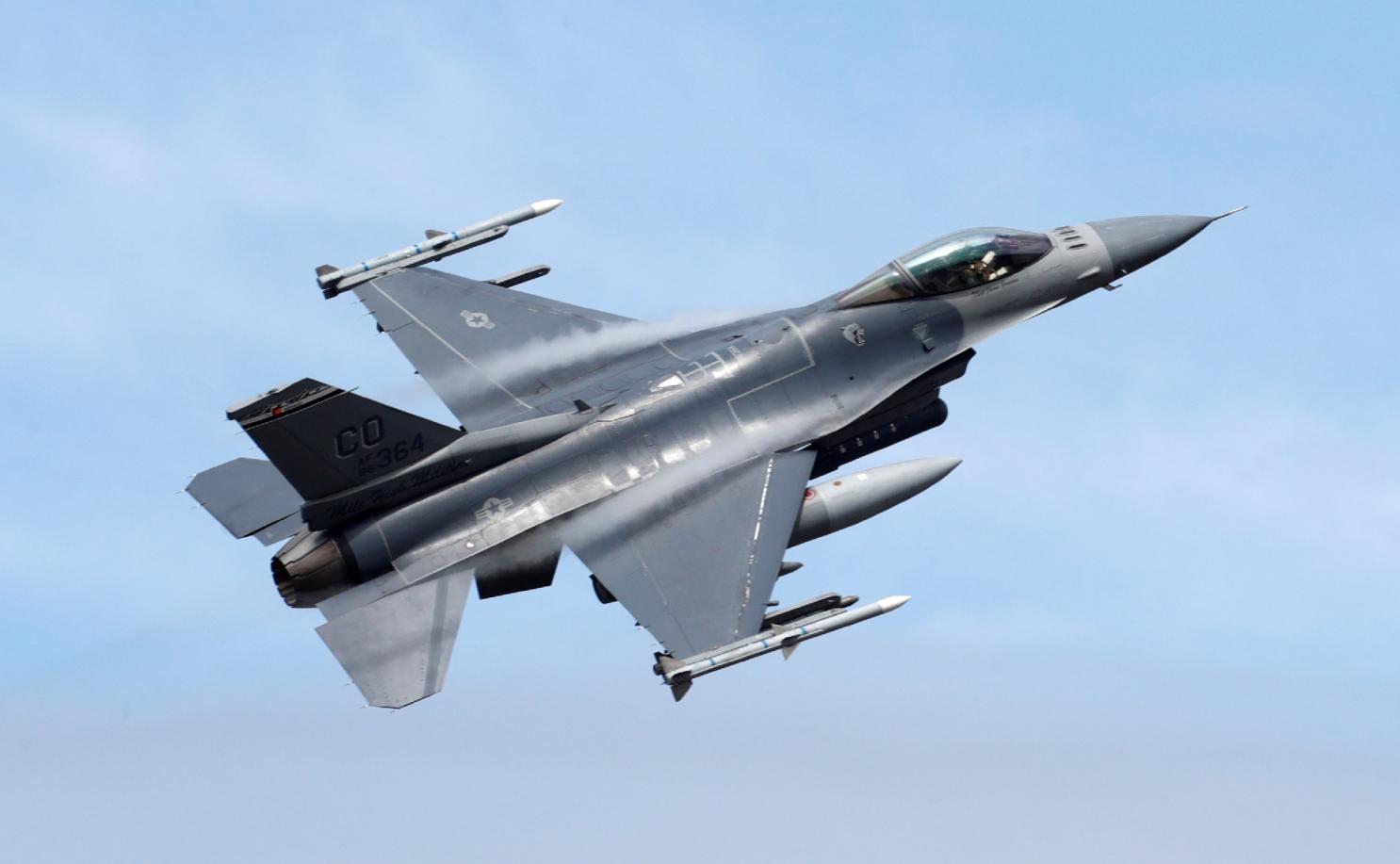 F-16 images